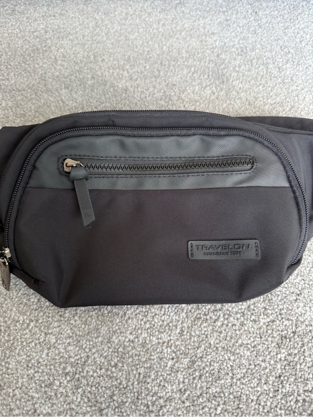 Travelon Anti-Theft Metro Waist Pack